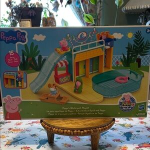 Peppa Pig Peppa’s Waterpark Playset NIB with Peppa & George 15 Pieces Two-Sided